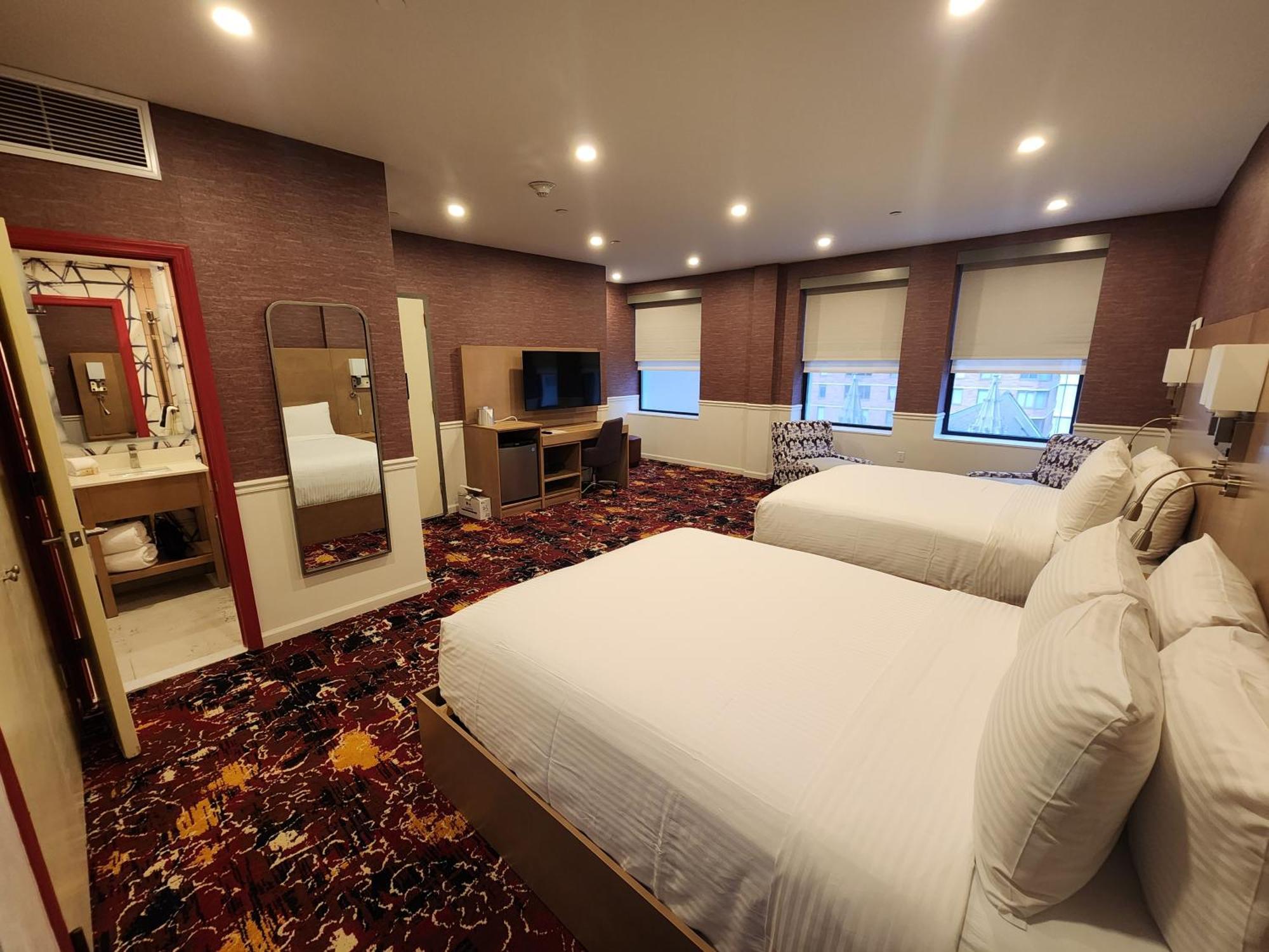 The Mayfair Hotel Times Square, Ascend Hotel Collection Ню Йорк Екстериор снимка