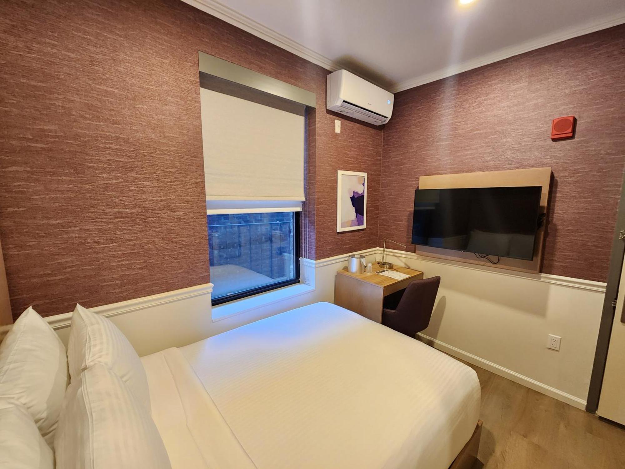 The Mayfair Hotel Times Square, Ascend Hotel Collection Ню Йорк Екстериор снимка