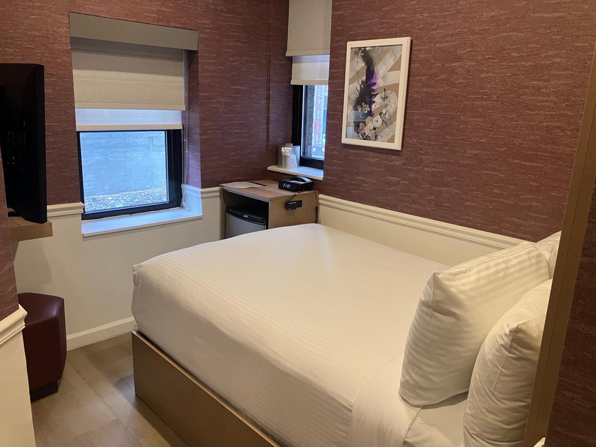 The Mayfair Hotel Times Square, Ascend Hotel Collection Ню Йорк Екстериор снимка