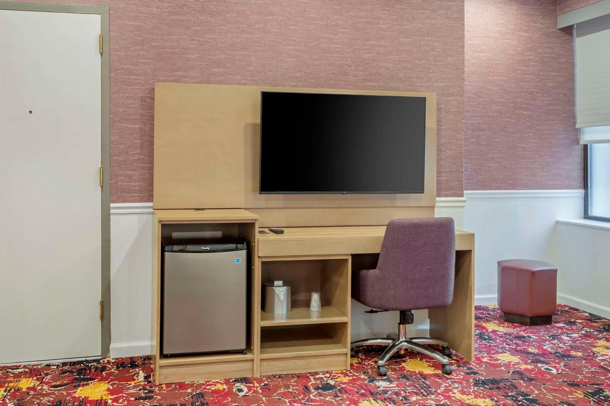 The Mayfair Hotel Times Square, Ascend Hotel Collection Ню Йорк Екстериор снимка