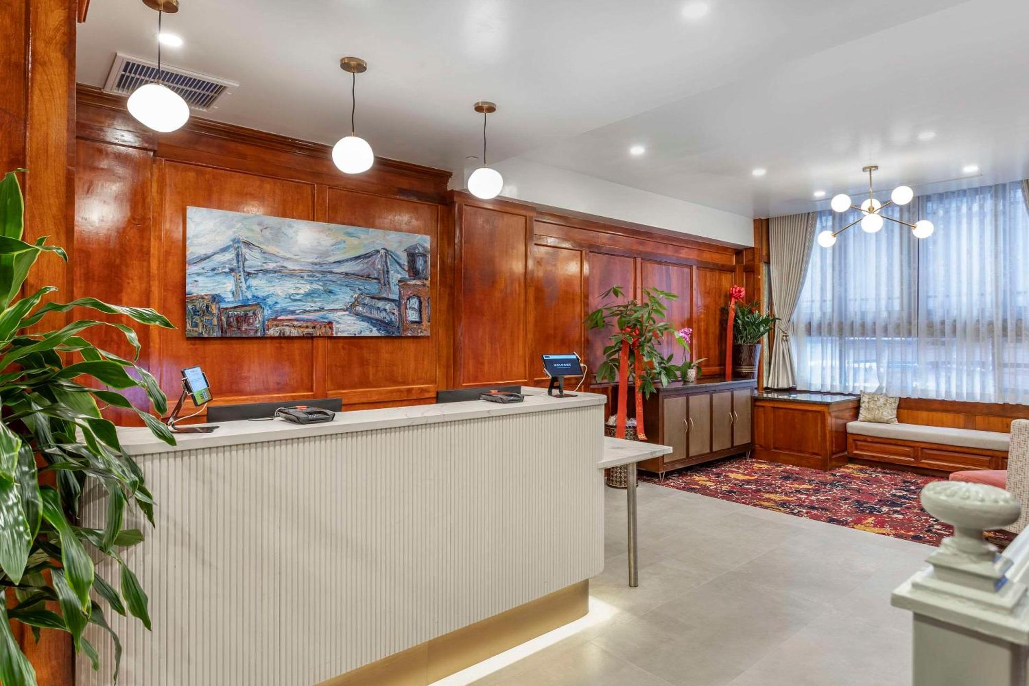 The Mayfair Hotel Times Square, Ascend Hotel Collection Ню Йорк Екстериор снимка